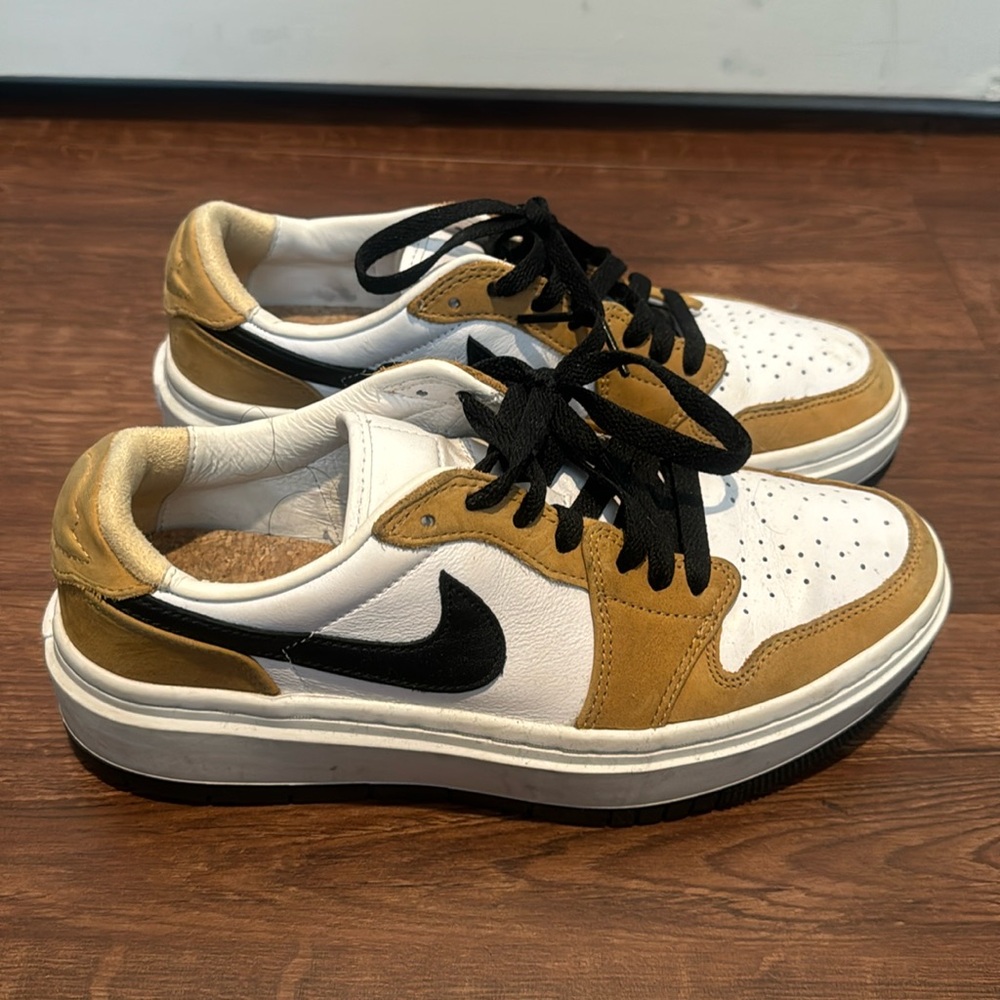 Nike Air Jordan’s in camel black and white